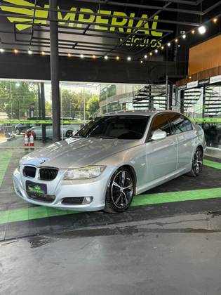 BMW 320i 2.0 16V GASOLINA 4P AUTOMÁTICO BMW 320i 2.0 16V GASOLINA 4P AUTOMÁTICO